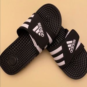 Boys Adidas Slides